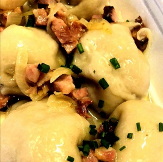 Pierogi z mięsem 6 szt.